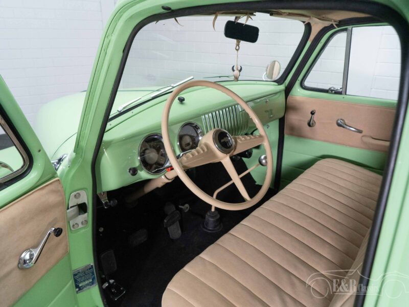Chevrolet 3100 5-window de 1954
