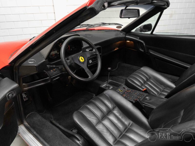 Ferrari 328 GTS de 1988