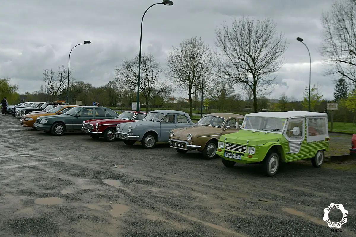 Bienvenue au Cars and Coffee des Vallons de l’Erdre (44)