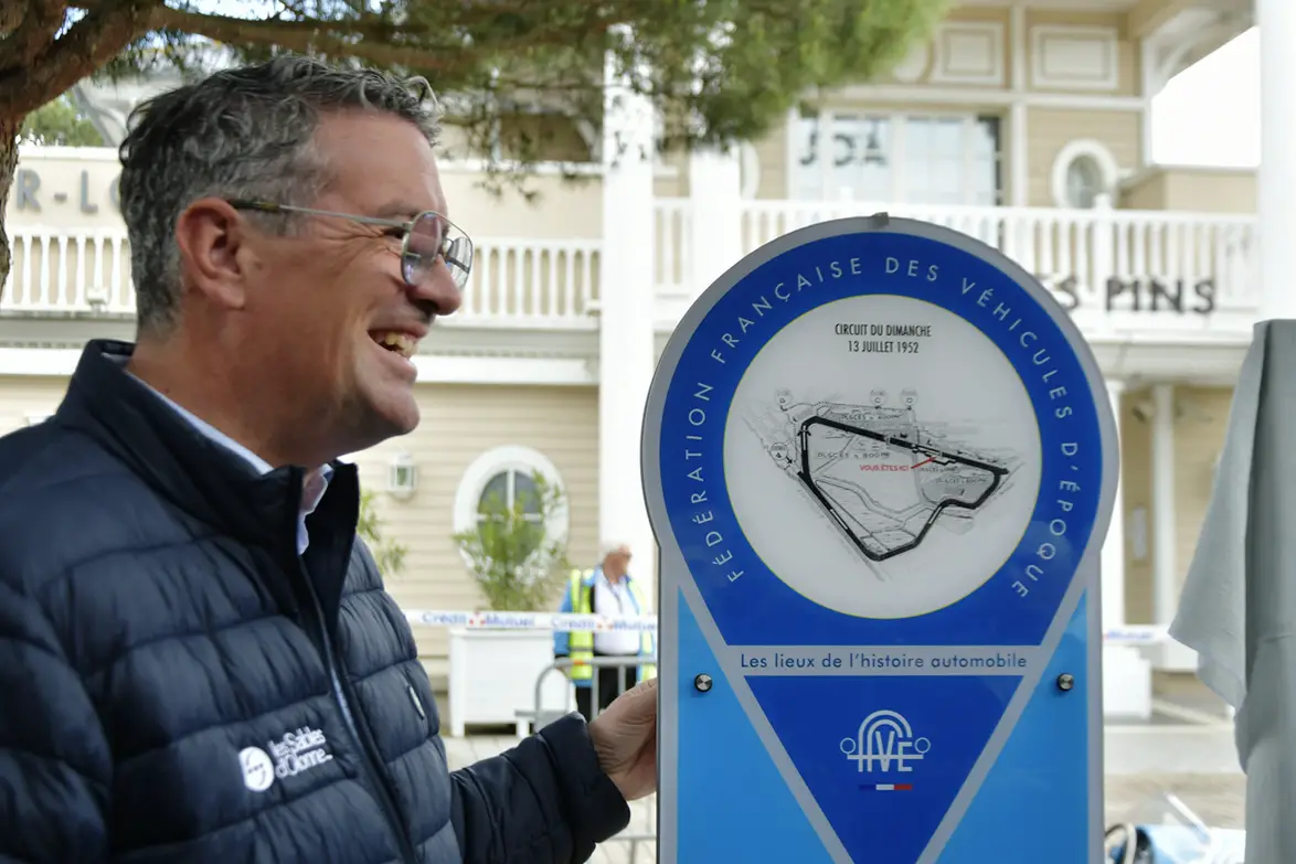 Une Nouvelle Plaque FFVE, aux Sables d’Olonne (85)