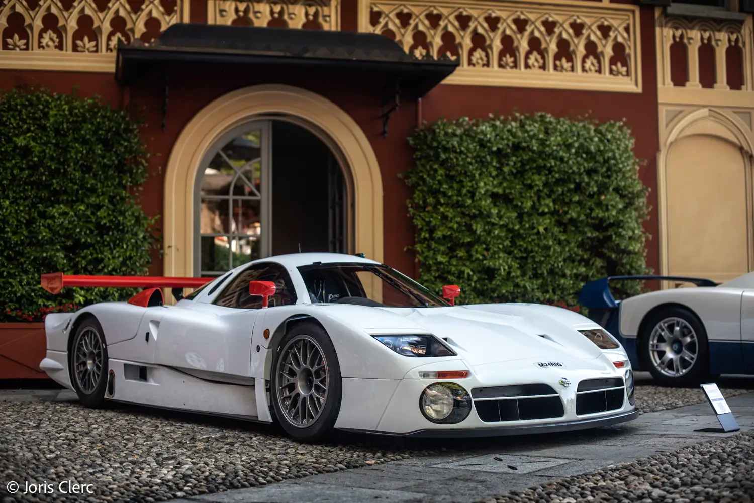 Nissan R390 GT1, rareté sur la piste ET sur la route !