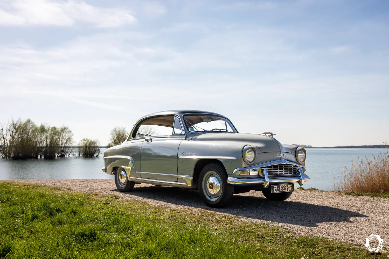 Essai d’une Simca Aronde Grand Large de 1956, vraie popu, une touche d’élégance en plus