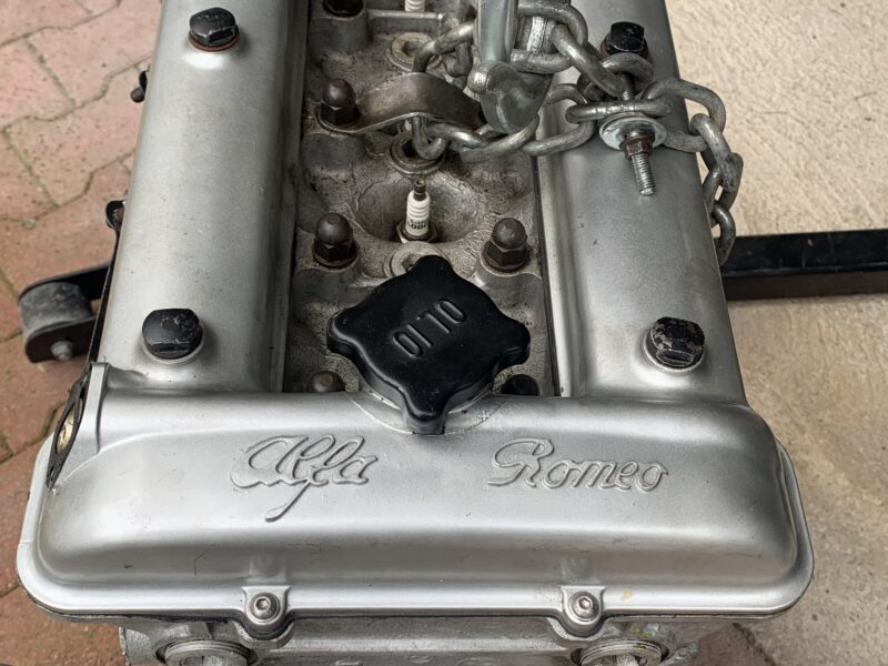 moteur 1600 Alfa Roméo Bertone