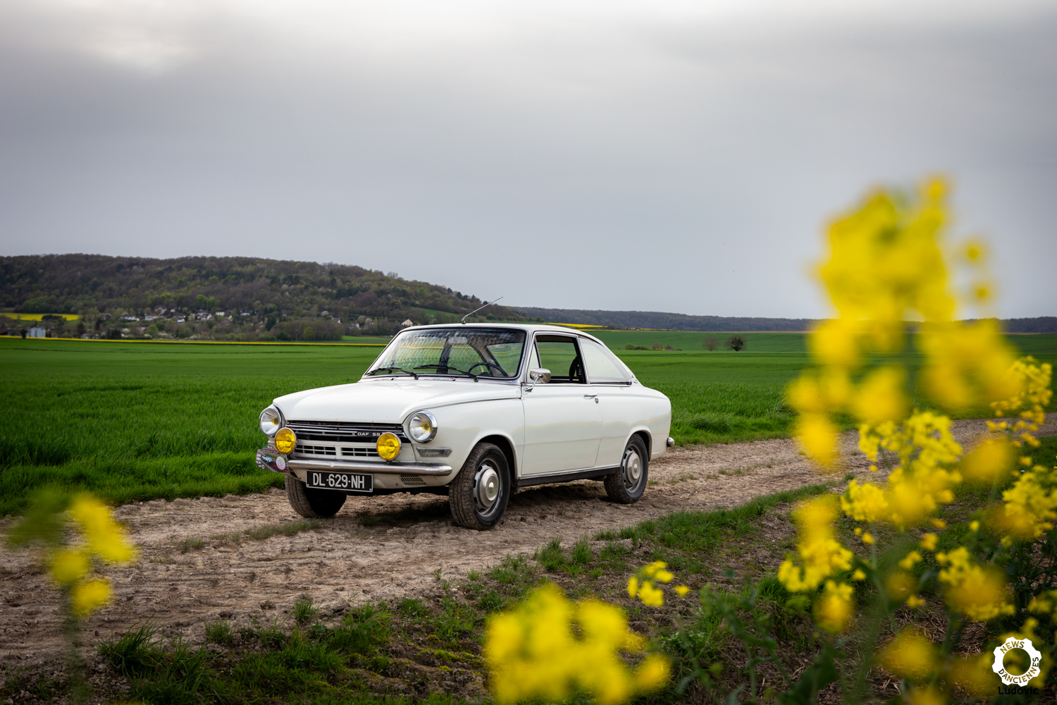 Au volant d’une DAF 55 Coupé, oubliez toutes vos habitudes de conduite