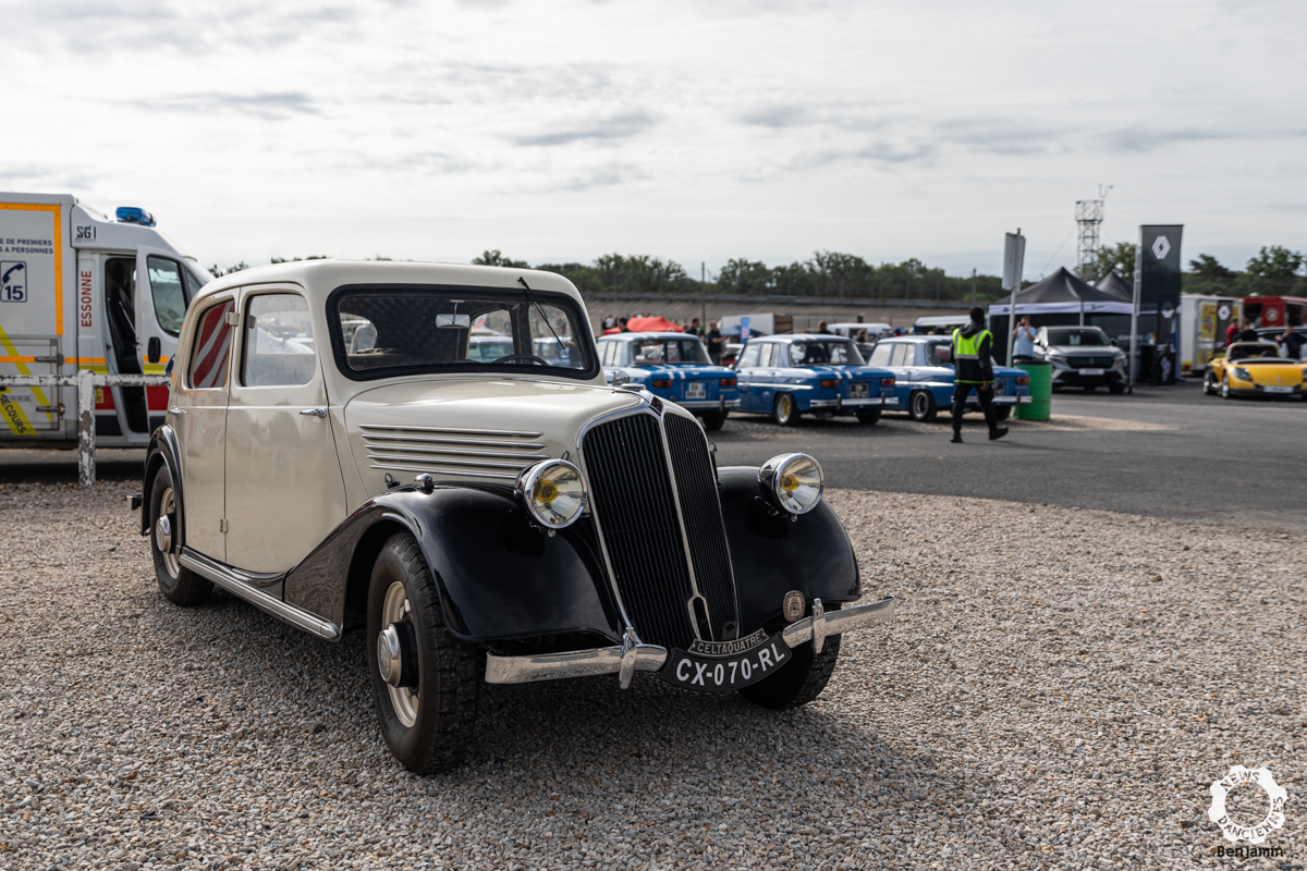 Renault Celtaquatre, concurrence féroce et carrière éclair