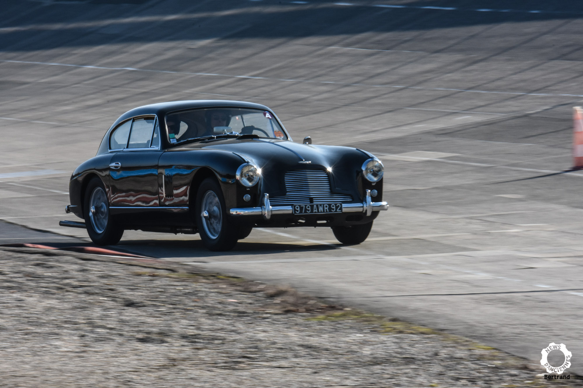 Aston Martin DB2 et DB2/4, le commencement du règne des DB