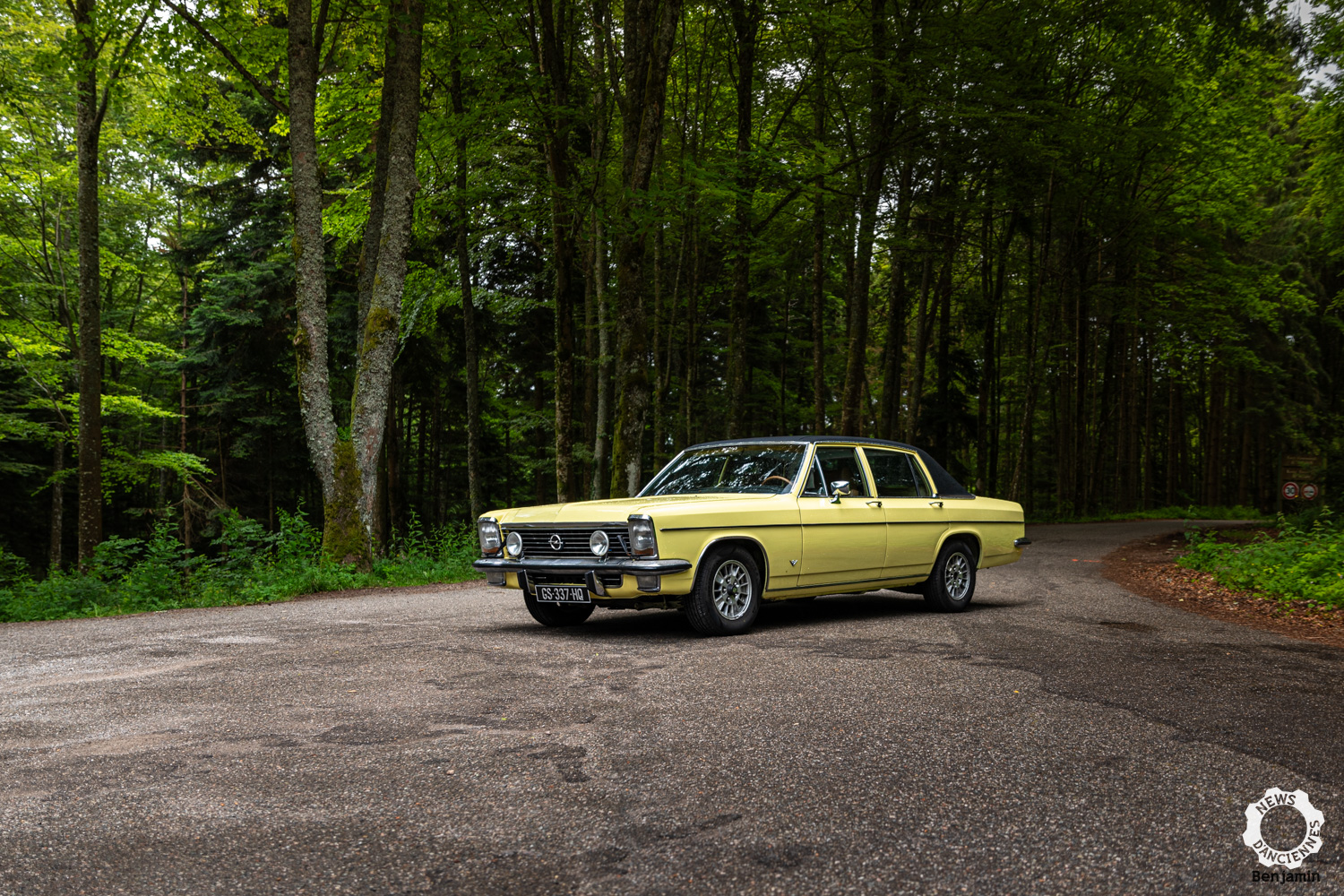 Au volant d’une Opel Diplomat, une limousine allemande à l’âme américaine