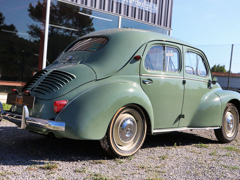 Renault 4cv R1062 sport RHD