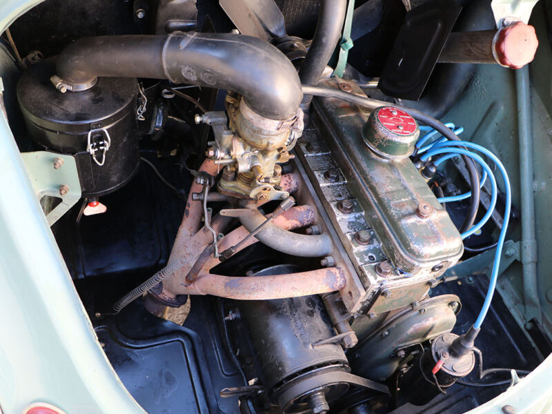Renault 4cv R1062 sport RHD