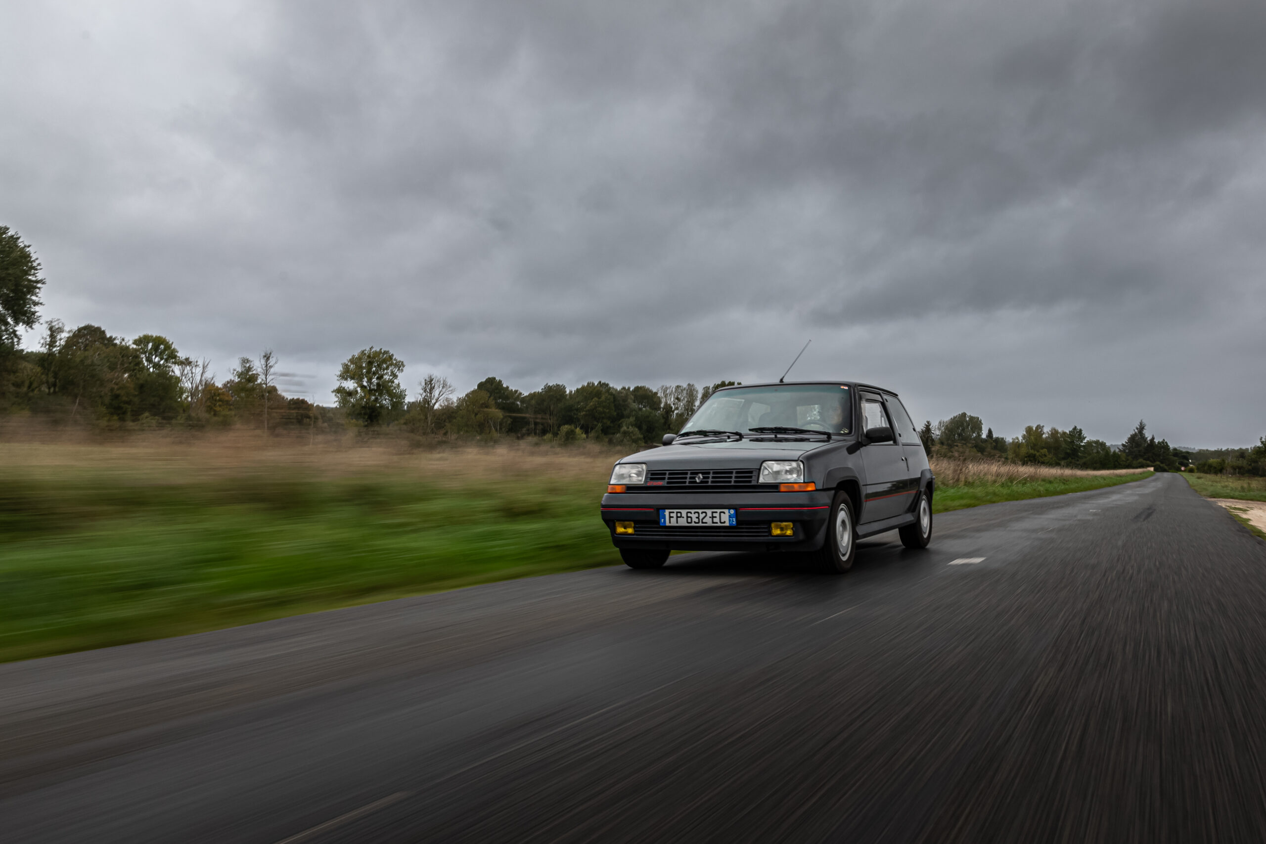 Essai d’une Renault Supercinq GT Turbo, petite bombe et grosse alternative