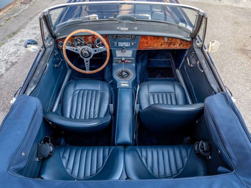 AUSTIN HEALEY 3000 MKIII BJ8