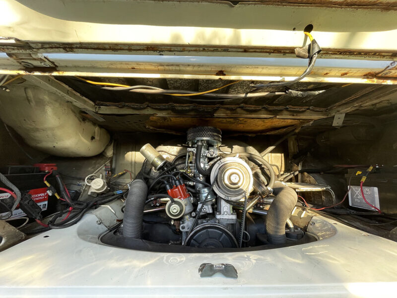 Volkswagen Combi T2A Bay Window Camper