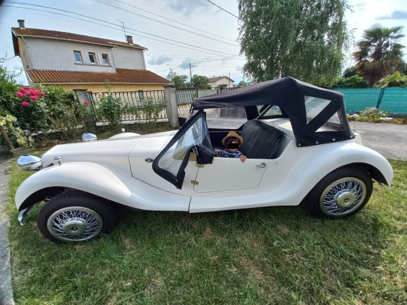 Citroën 2cv6 "Cygnus"