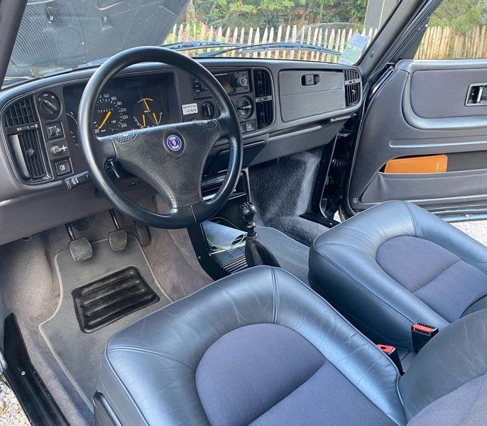 Rare SAAB 900 GT AERO 39/70 ex pour la France Boitier rouge 185 cv