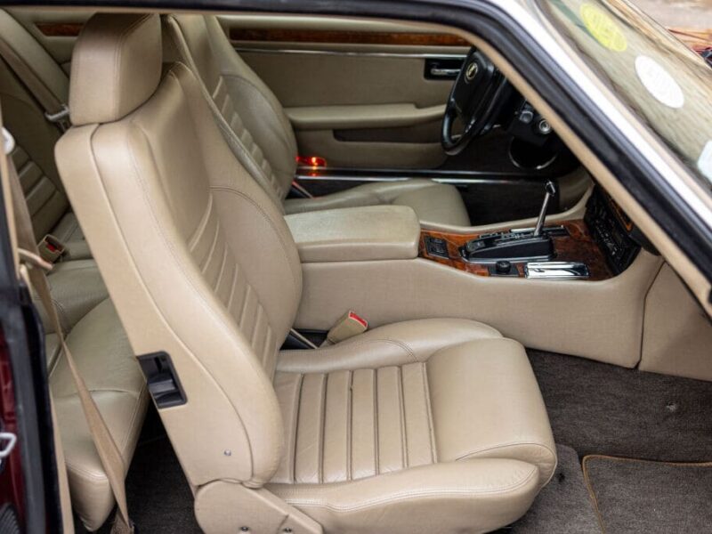 Jaguar Xjs 4L coupé
