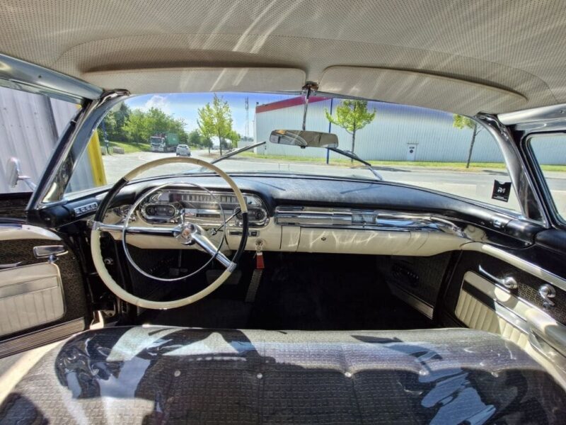 Cadillac Coupé De Ville