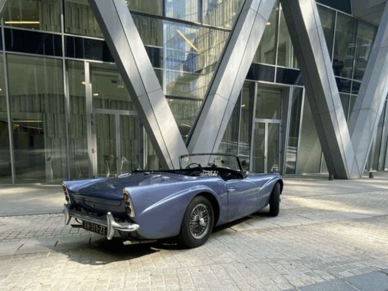 Daimler SP250 – 1964 – Metallic Blue –