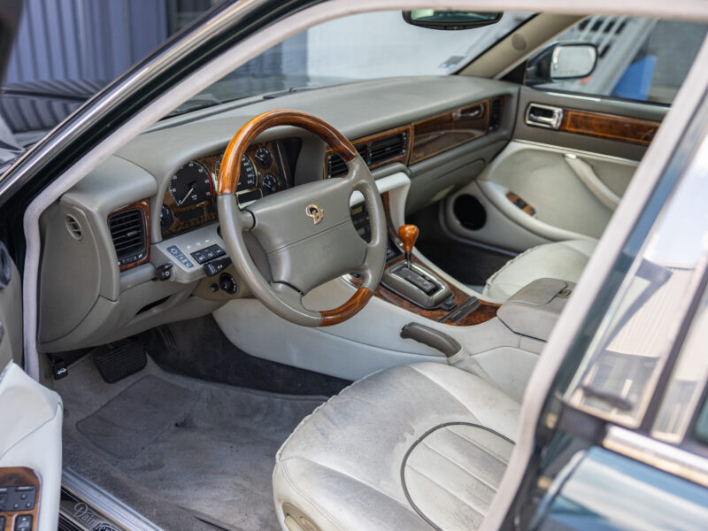 Daimler X300 Majestic Century 4.0L