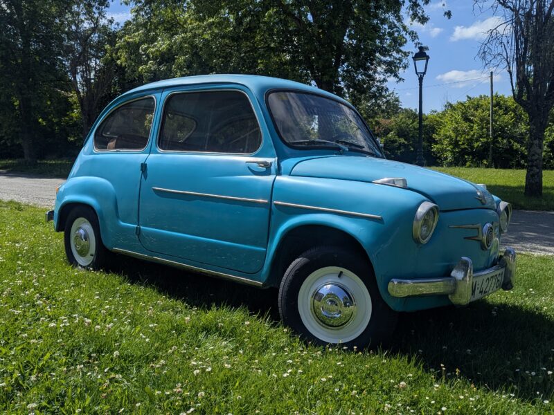 SEAT 600 D