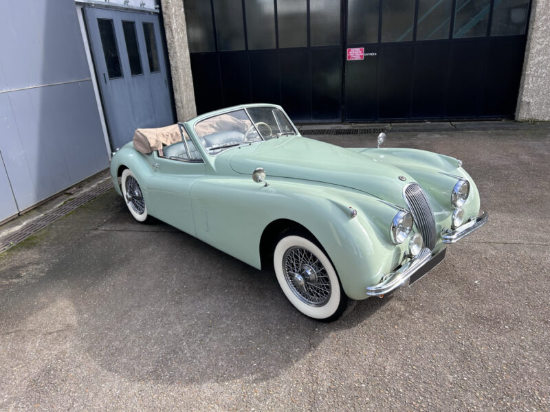 JAGUAR XK120 DHC