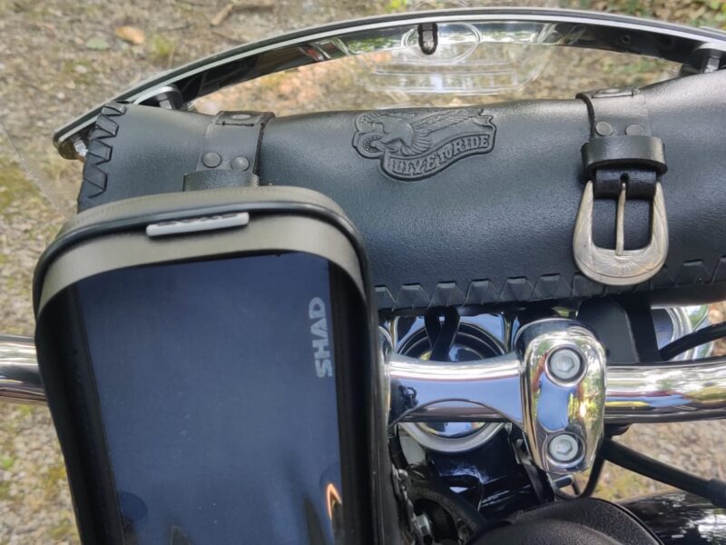 Harley Davidson Dyna LR - ORIGINE AMERIQUE - équipement complet motard fournis