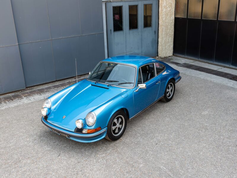 PORSCHE 911 2.4L S