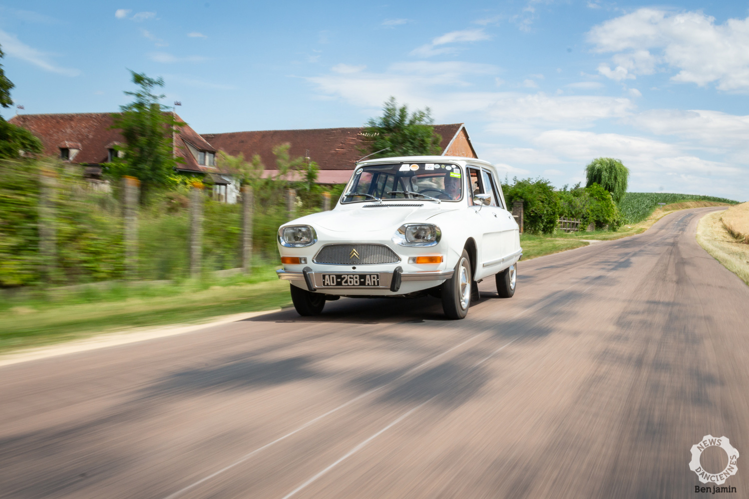 Essai d’une Citroën Ami 8, la deuxième superdeuche, le consensus en plus