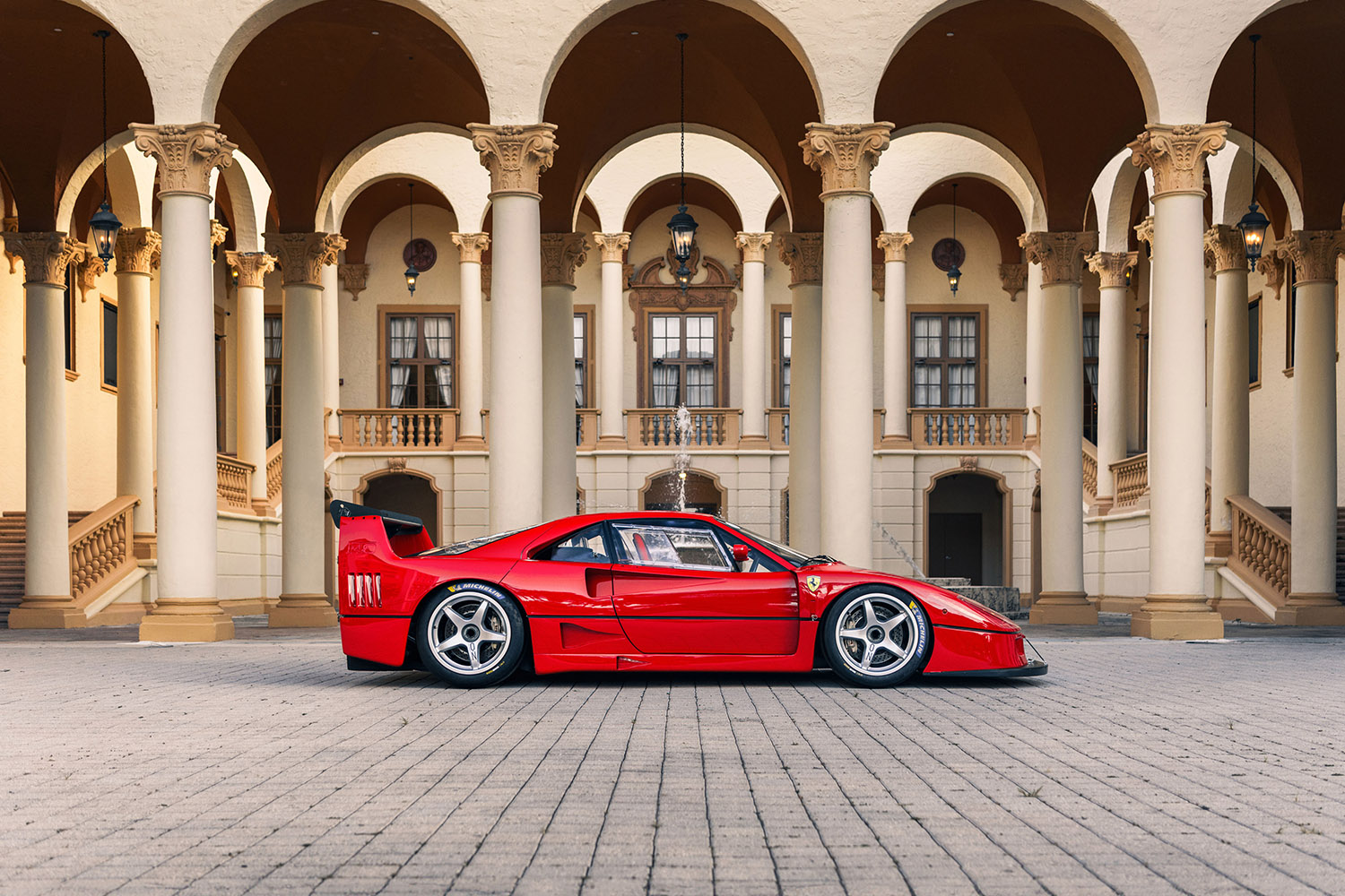 Gros résultats pour la vente RM Sotheby’s à Monterey