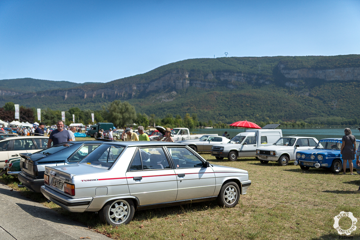 Les Amis des Anciennes Automobiles se retrouvent au rassemblement de la Vallée Bleue