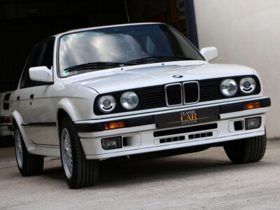 BMW 325 iX E30