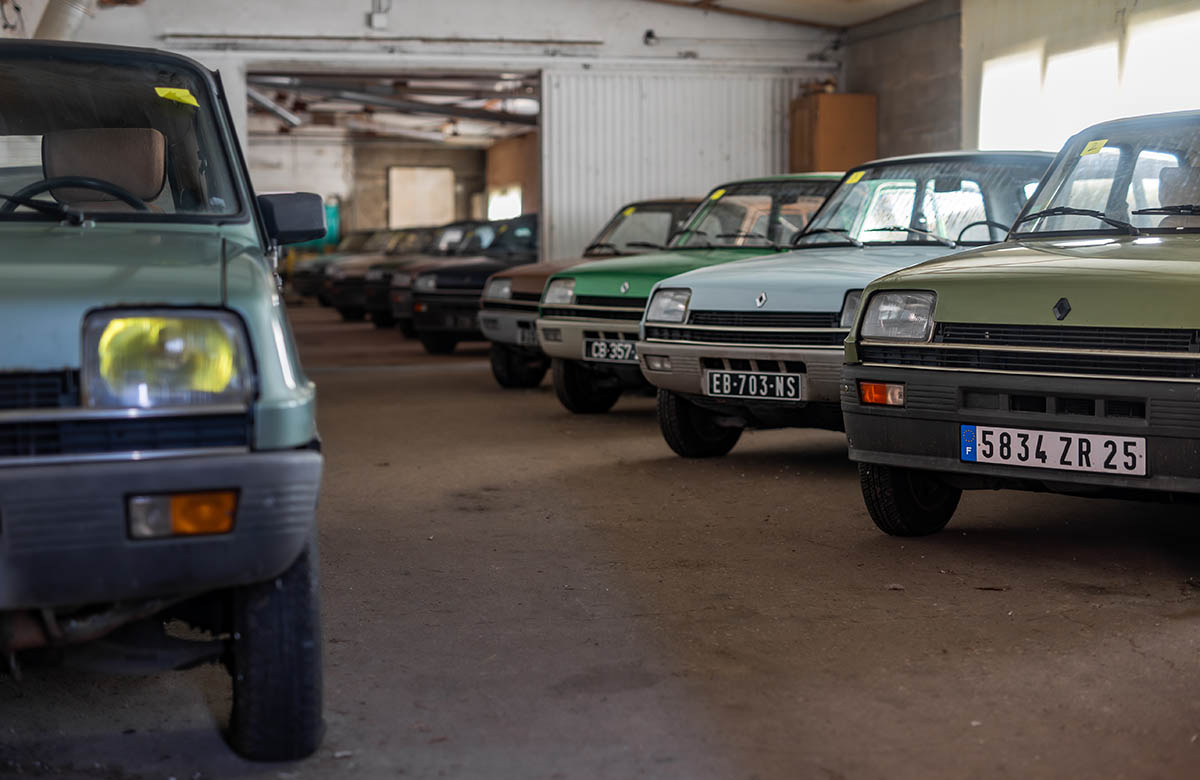 Carton pour les 50 Renault 5 sous le marteau d’Osenat