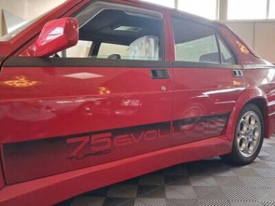 ALFA ROMEO 75 TURBO EVOLUZIONE
